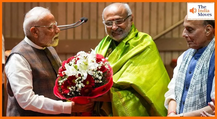 NDA की तैयारियां तेज़: PM मोदी ने संसदीय दल बैठक में राधाकृष्णन को सांसदों से मिलवाया